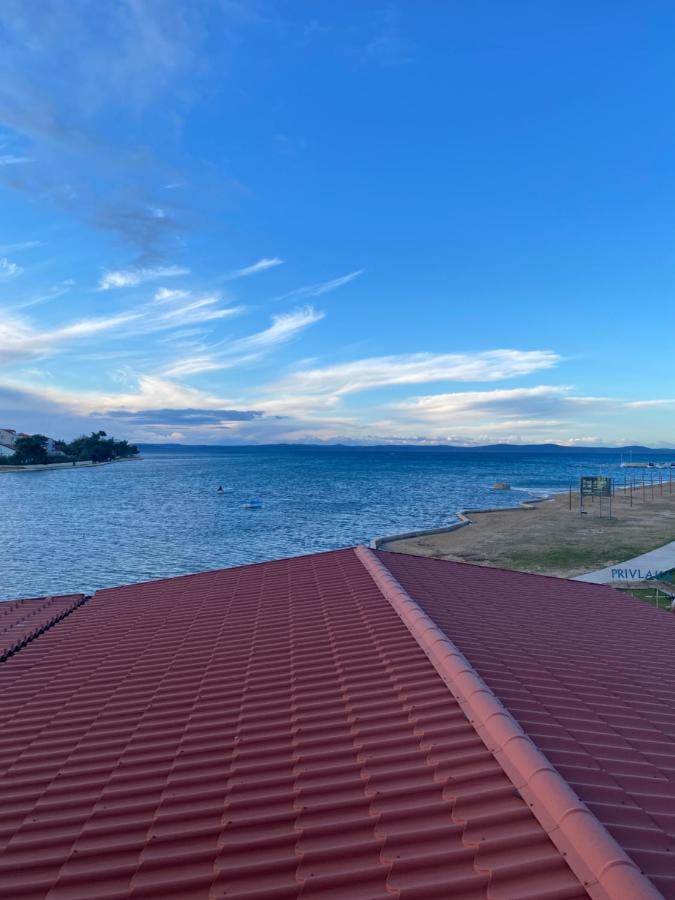 Apartment Privlaka direkt am Strand ab 2023 mit Klima Exterior foto